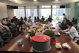 员工生日会